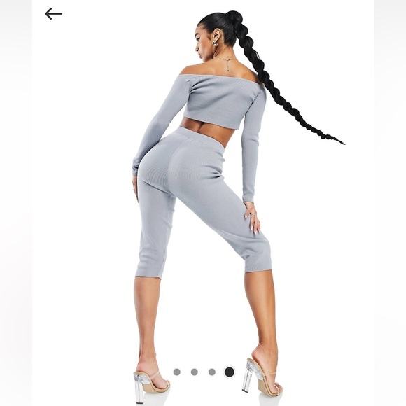 Knitted legging short set in gray. - Picture 2 of 2